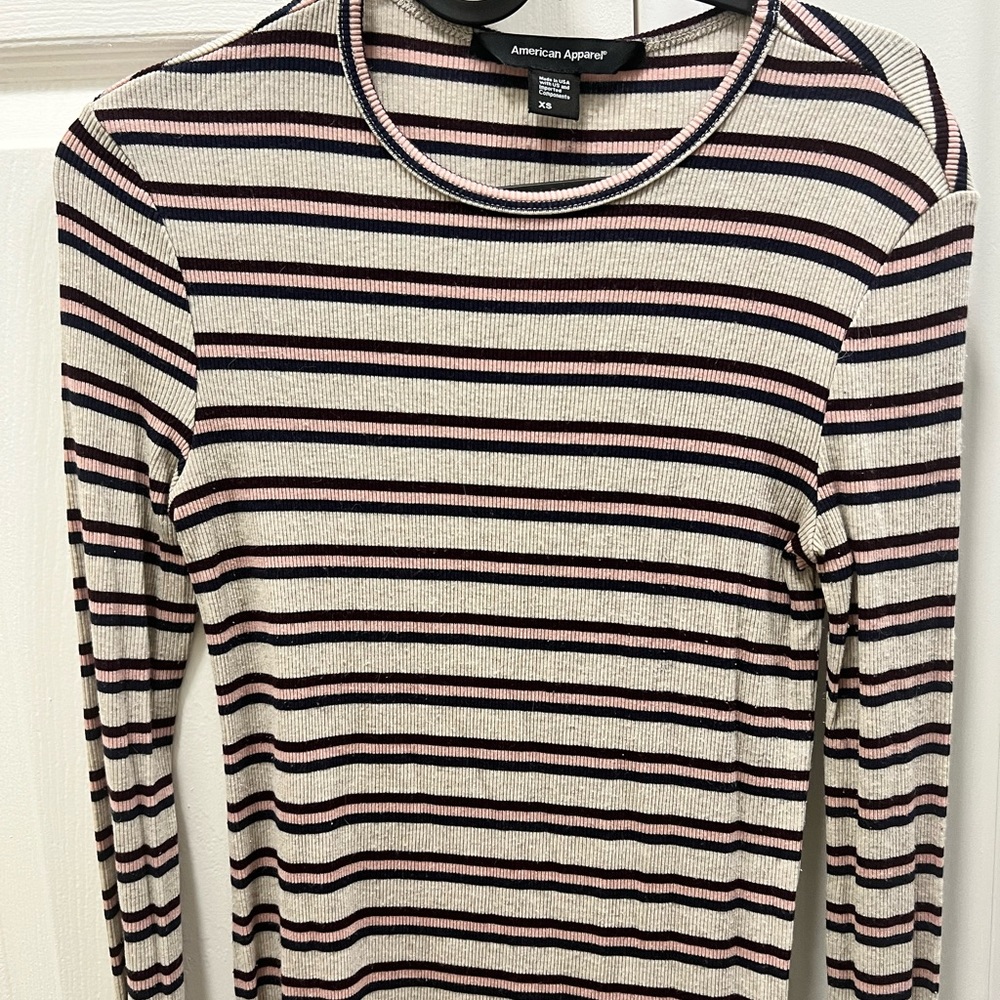 American apparel long sleeve shirt